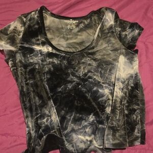 American Eagle Outfitters Black and Gray Short Sleeve Tee